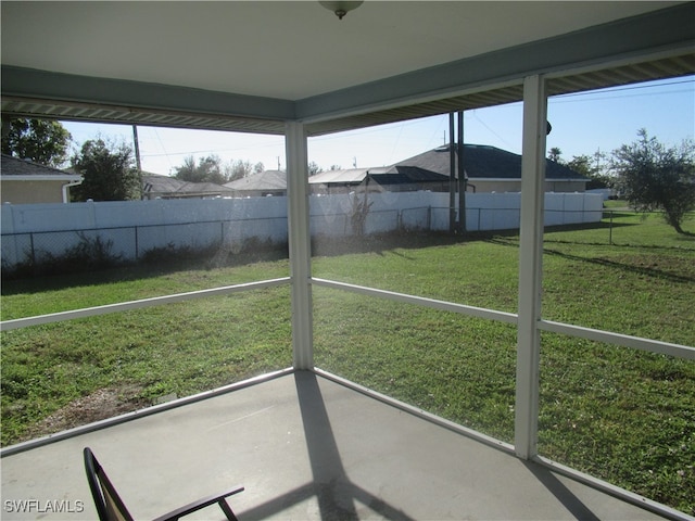 view of unfurnished sunroom