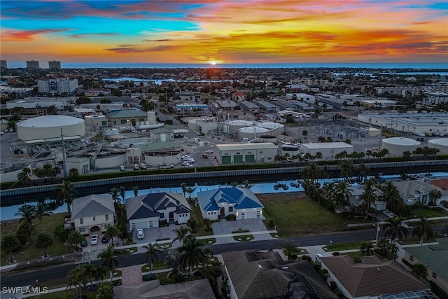 view of aerial view at dusk