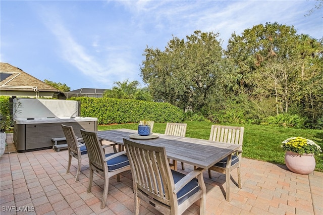 view of patio featuring a hot tub