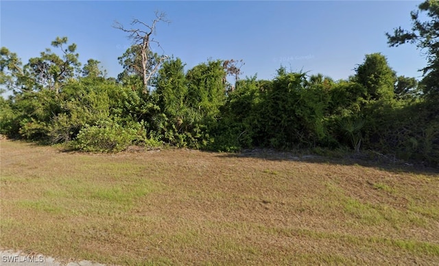 Listing photo 3 for 141 Ingram Blvd, Rotonda West FL 33947