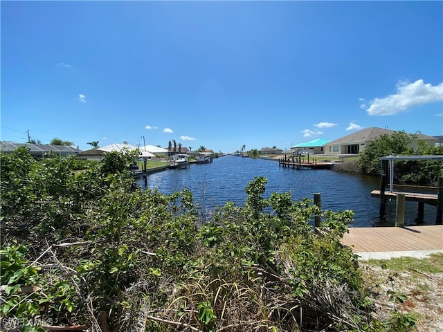 Listing photo 3 for 3604 Tropicana Pkwy W, Cape Coral FL 33993