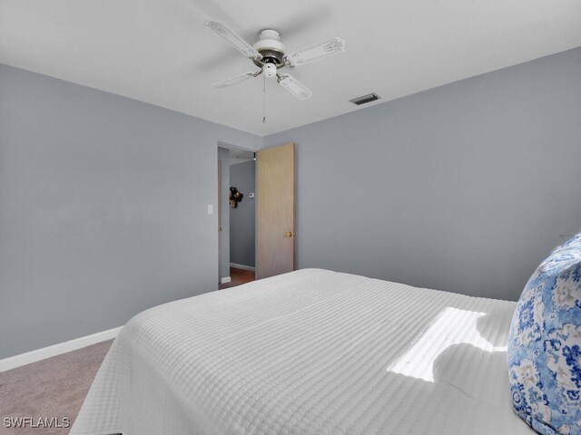 bedroom featuring carpet and ceiling fan