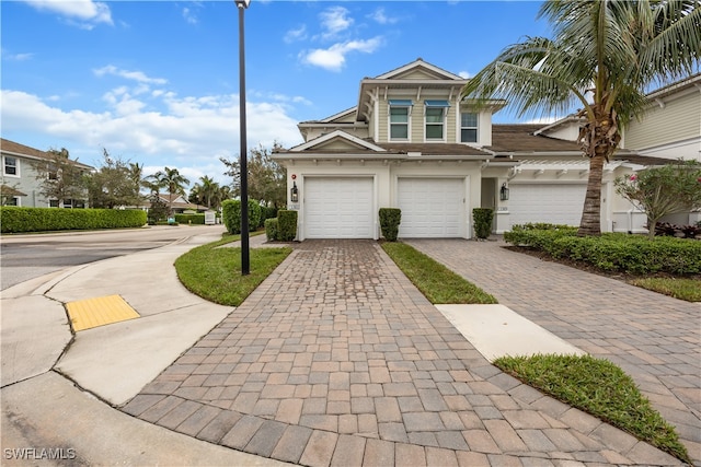 view of front of house featuring a garage