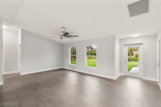 spare room with ceiling fan