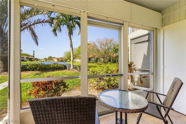 view of sunroom / solarium