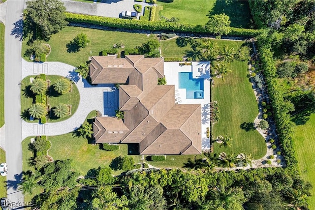 607 Myrtle Rd, Naples, FL 34108 - bird's eye view of a pool