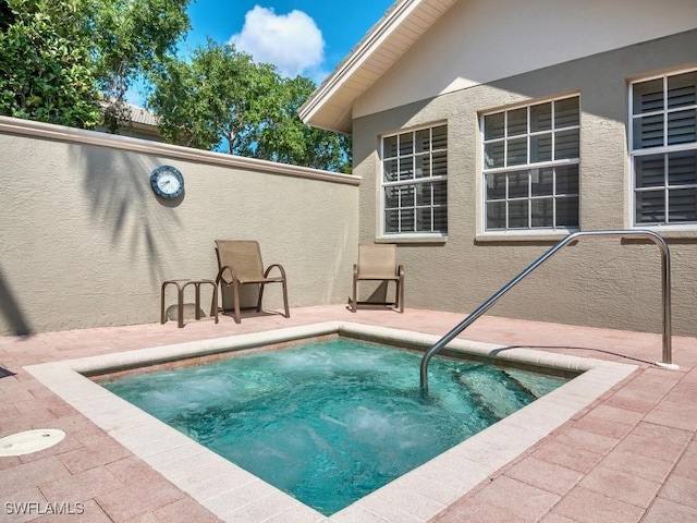 view of swimming pool