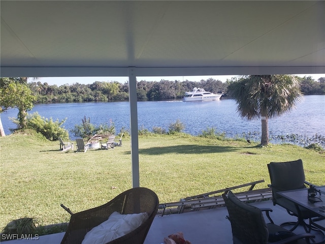 view of yard with a water view