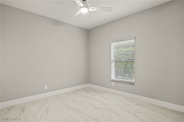 empty room with ceiling fan