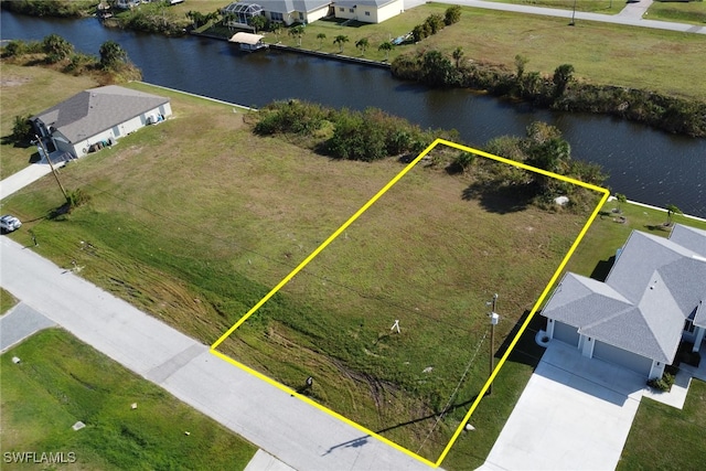 Listing photo 3 for 2218 NW 6th Ter, Cape Coral FL 33993