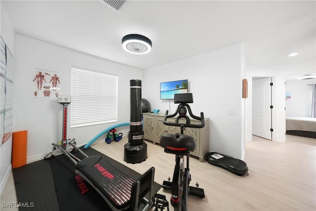 2532 Blackburn Cir, Cape Coral, FL 33991 - exercise room with baseboards