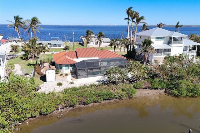 bird's eye view featuring a water view