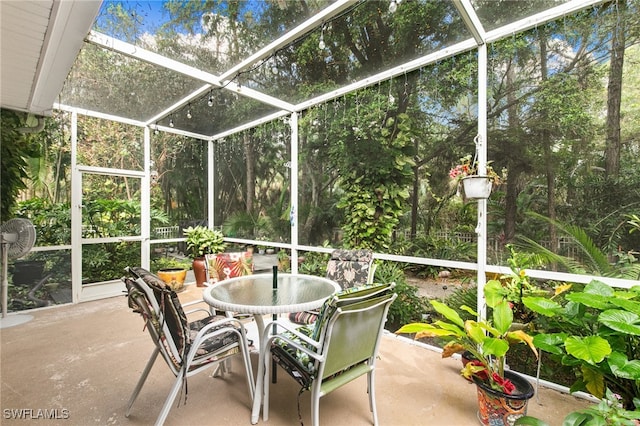 view of unfurnished sunroom