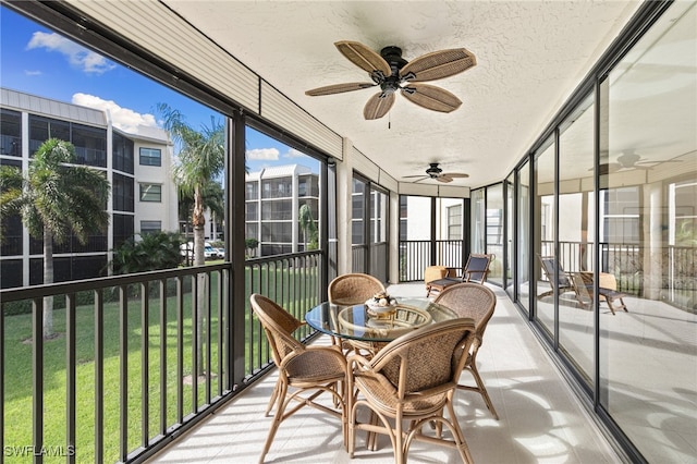 view of sunroom / solarium