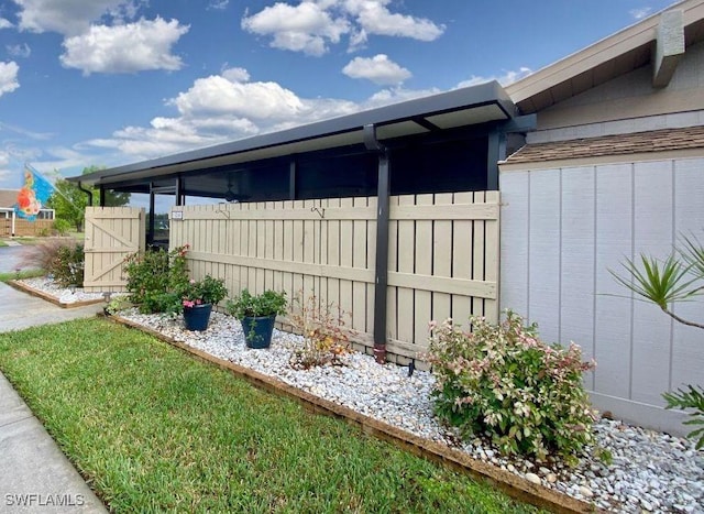 15546 Crystal Lake Dr, North Fort Myers, FL 33917 - photo 35