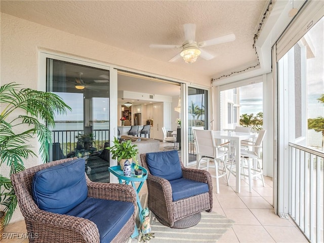 4137 Bay Beach Ln Unit 532, Fort Myers Beach, FL 33931 - sunroom featuring a ceiling fan