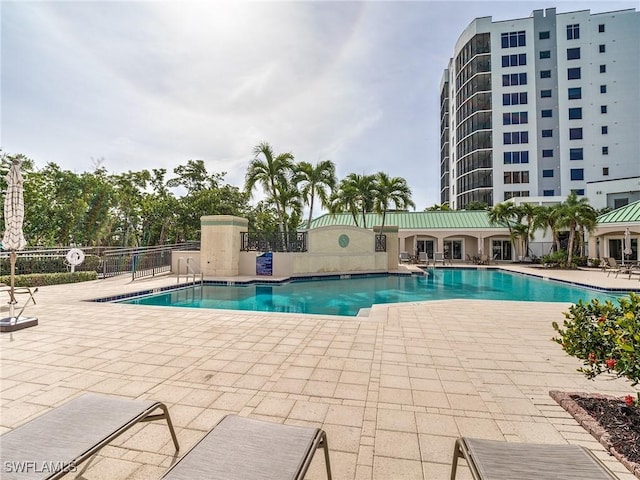 4137 Bay Beach Ln Unit 532, Fort Myers Beach, FL 33931 - community pool with a patio