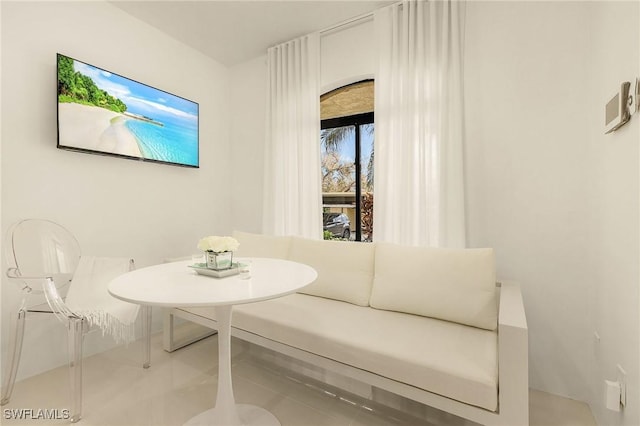 dining area with breakfast area