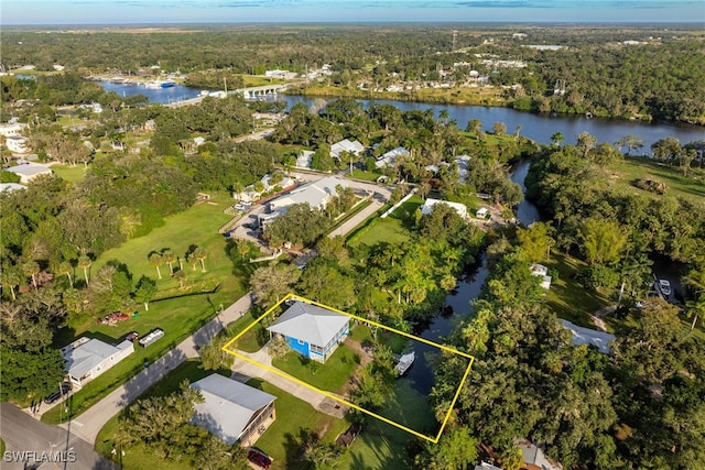 bird's eye view with a water view