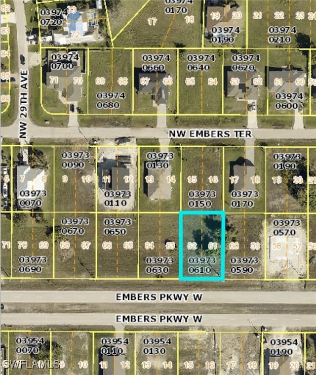 Listing photo 2 for 2831 Embers Pkwy W, Cape Coral FL 33993