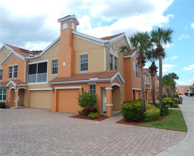 view of front of home featuring a garage