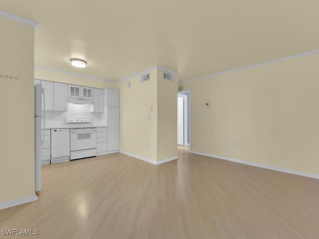 unfurnished living room featuring light wood-type flooring and crown molding