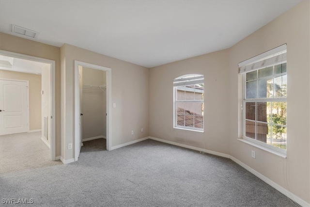 view of carpeted spare room