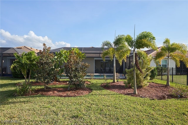 view of yard featuring a lanai