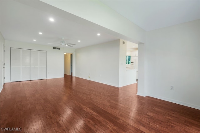 unfurnished room featuring wood-type flooring and ceiling fan