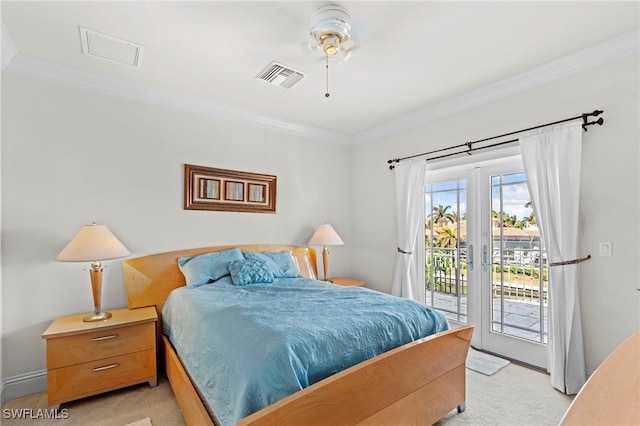 bedroom featuring access to exterior, light colored carpet, ornamental molding, and ceiling fan