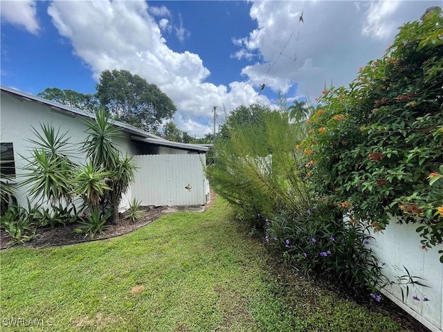 9882 Connecticut St, Bonita Springs, FL 34135 - view of yard featuring fence