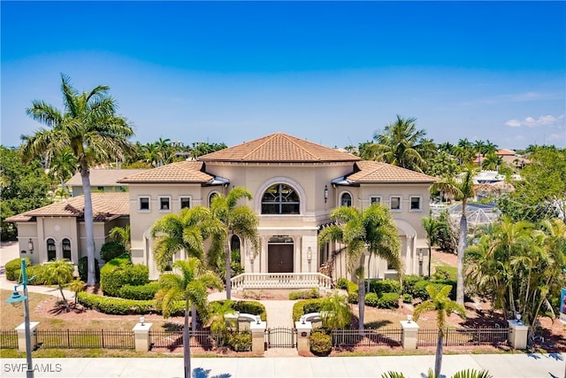 view of mediterranean / spanish-style house