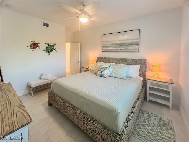 bedroom with ceiling fan