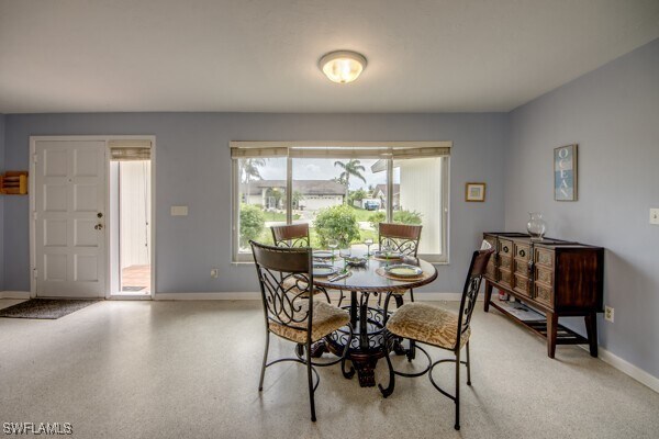913 SE 43rd Ter, Cape Coral, FL 33904 - photo 4