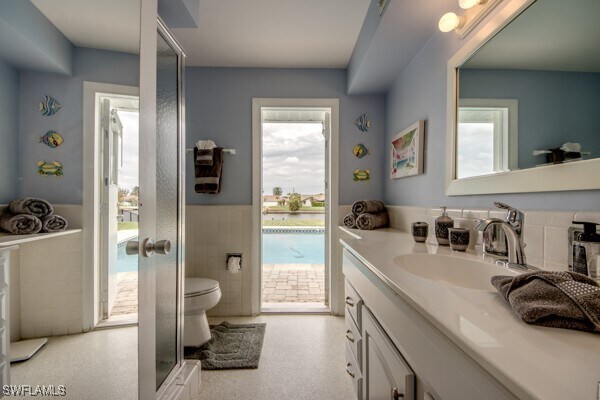 913 SE 43rd Ter, Cape Coral, FL 33904 - photo 23