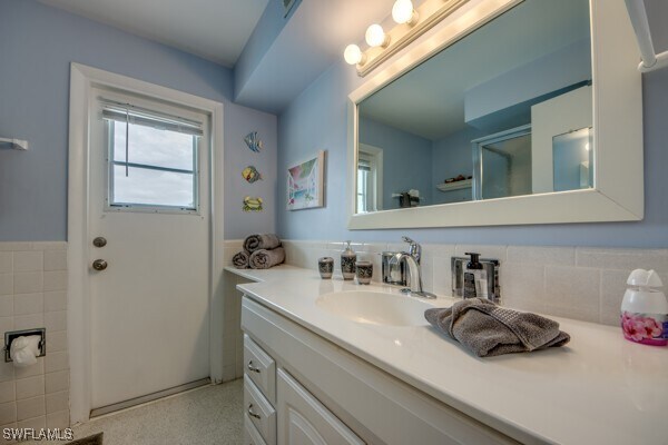 913 SE 43rd Ter, Cape Coral, FL 33904 - photo 24