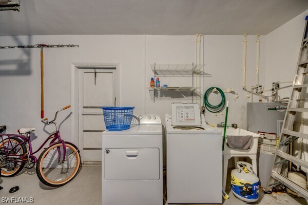 913 SE 43rd Ter, Cape Coral, FL 33904 - photo 29