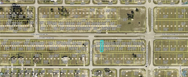 44 Diplomat Pkwy W, Cape Coral FL, 33993 land for sale