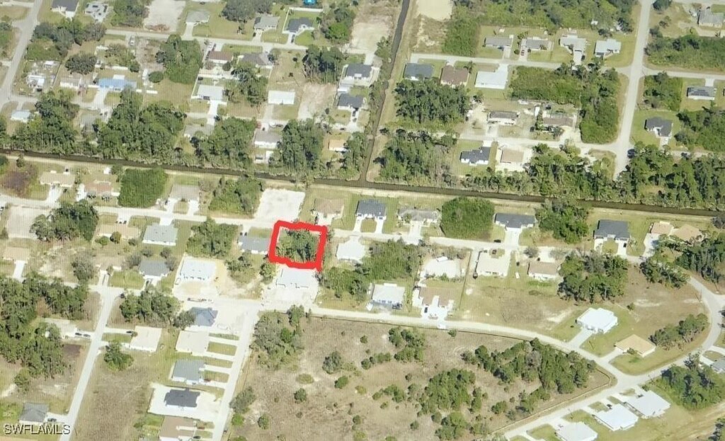 5035 Locke Ln, Lehigh Acres, FL 33973