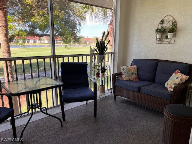 view of sunroom / solarium