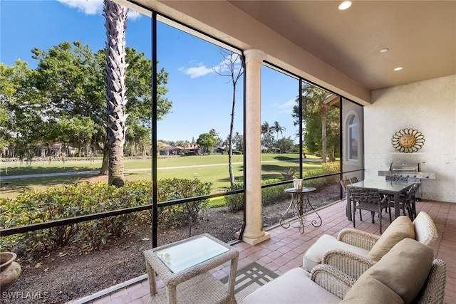 view of sunroom / solarium