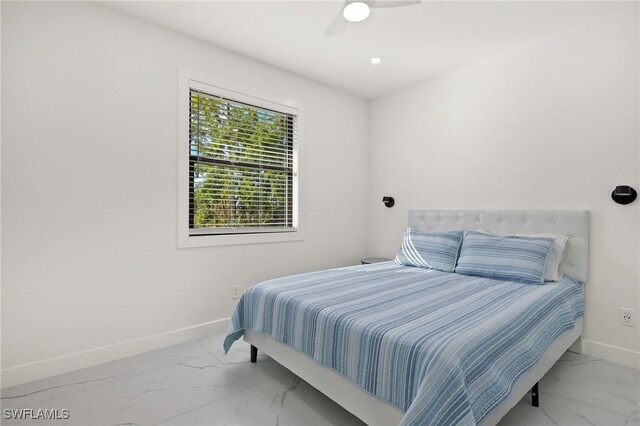 bedroom with ceiling fan