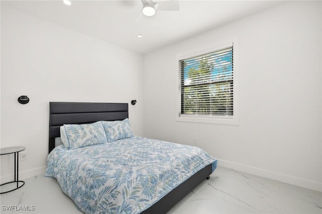 bedroom with ceiling fan