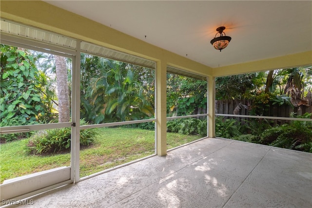 view of unfurnished sunroom