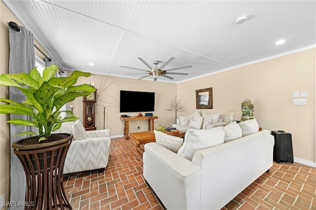 living room featuring ceiling fan