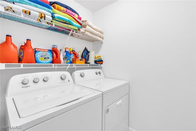26506 Bonita Fairways Blvd, Bonita Springs, FL 34135 - washroom with washer and dryer