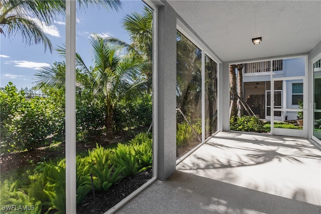 view of unfurnished sunroom