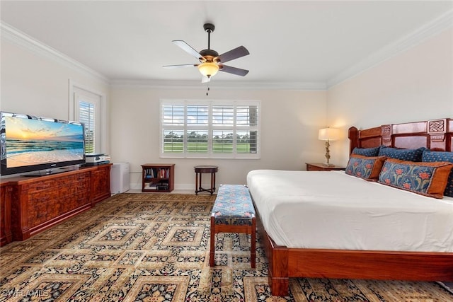 bedroom featuring ceiling fan and crown molding