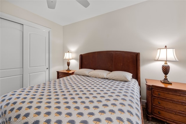 bedroom featuring ceiling fan and a closet