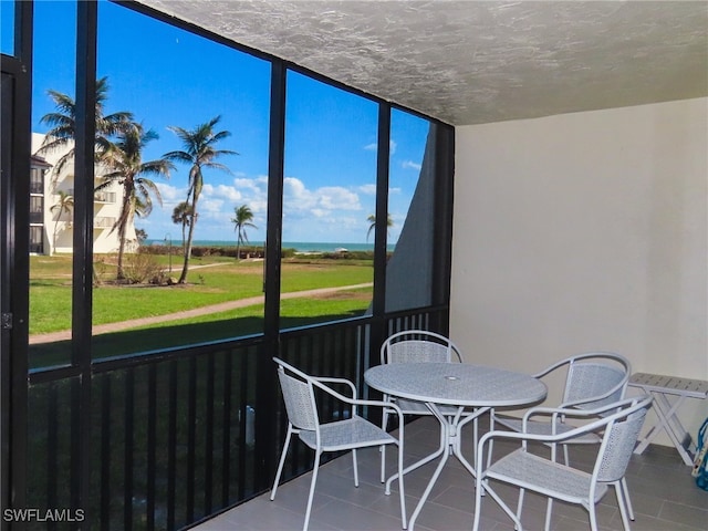 view of sunroom / solarium